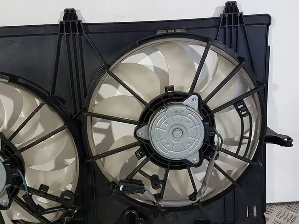 Kylarrubrik Mitsubishi Outlander 2014 1355A258 image 3