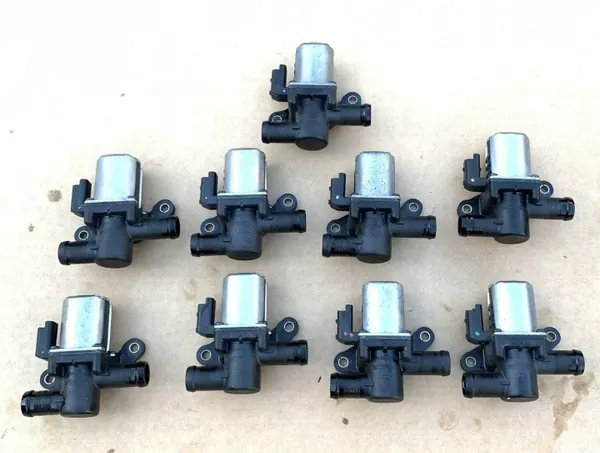 Vattenpump OEM 212309316R för Renault Trafic III/IV image 2