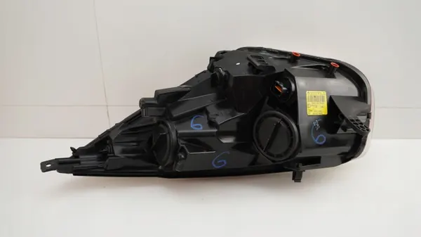Kia Venga 09-14 Oikea etuvalo OEM image 5
