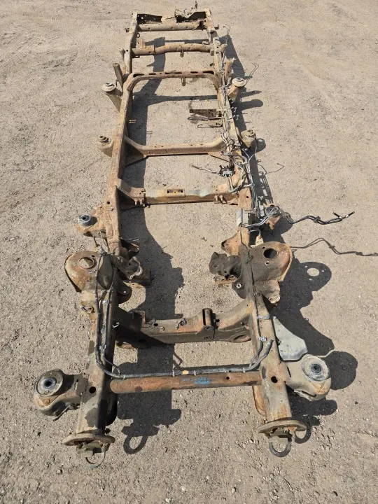 Runko OEM RamaSilverado Silverado III 4D 4x4:lle image 2