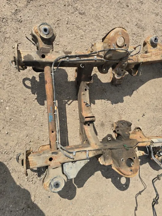 Runko OEM RamaSilverado Silverado III 4D 4x4:lle image 3