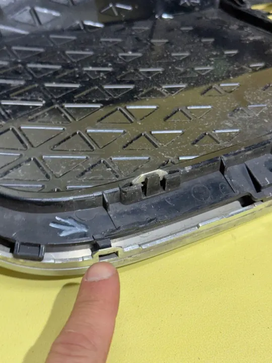 BMW X1 X2 framstötfångargaller OEM 5A7D664 image 8