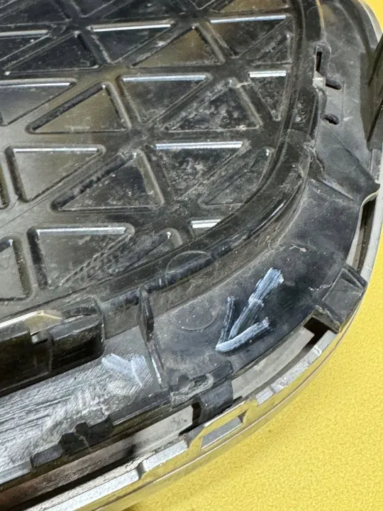 BMW X1 X2 framstötfångargaller OEM 5A7D664 image 9