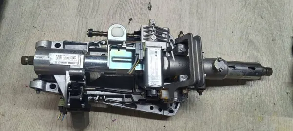 Columna de dirección Mercedes-Benz A2044602116 Usada image 2