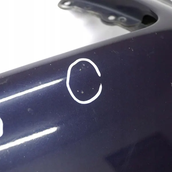 Mercedes C-Klass W203 Motorhuv 744 image 10