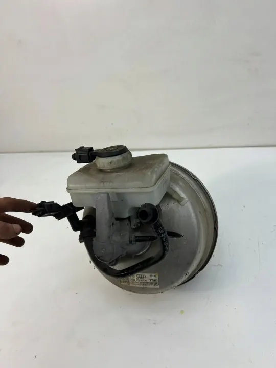 Audi Servo OEM 4G2612103G A3 Sportback 8PA:lle image 2