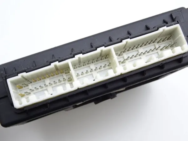 Module de verrouillage central OEM DRC93465 pour Kia Sorento image 3