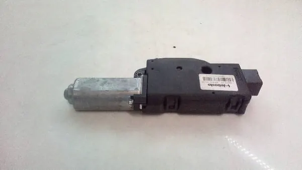 Infiniti Q50 Schiebedachmotor OEM 0 - Gebraucht image 7