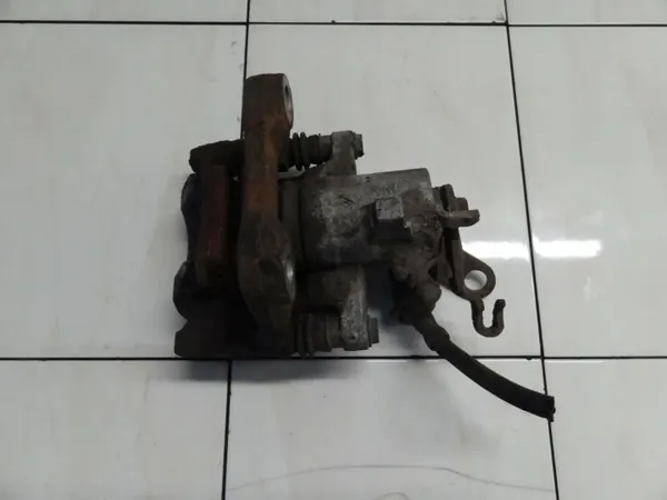 Jarrupuristin OEM OKL4055 Oikea Taka VW Golf V image 3