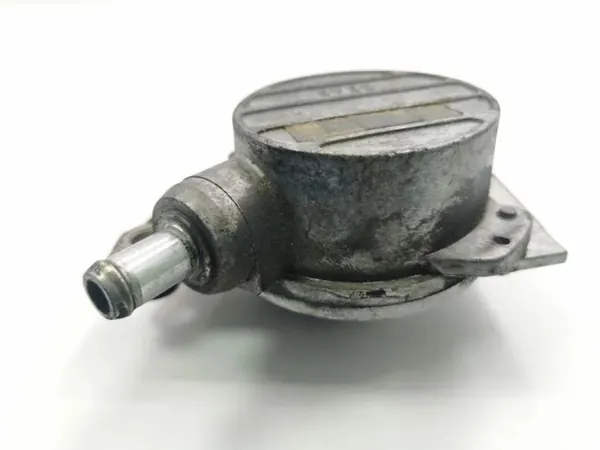 Pompe à vide OEM 724808050 pour Seat Toledo II image 3
