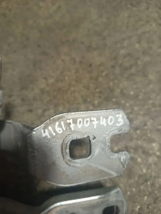 Höger bakluckgångjärn BMW 5 Touring E39 OEM 41617007403 image 3