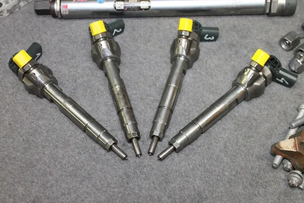 Sistema di alimentazione completo BMW F20 F21 1.4D 1.6D image 3