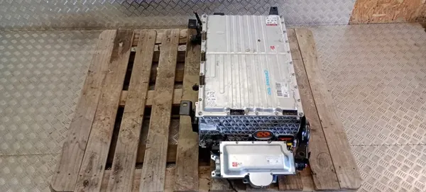 Begagnat Porsche-batteri OEM 4M4915101E - 1 Ah image 2