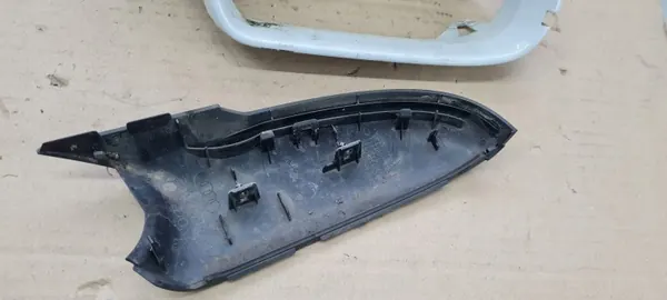 Audi A5 Peilinkotelo OEM 8F0857528 - Käytetty image 4