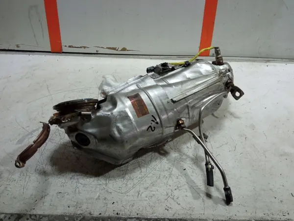 Peugeot 208 GT-Line DPF-Katalysator OEM 9848220380 image 2