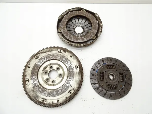 Volante de Dupla Massa 1.2 16V SEAT IBIZA IV FABIA III POLO 9N OEM image 3