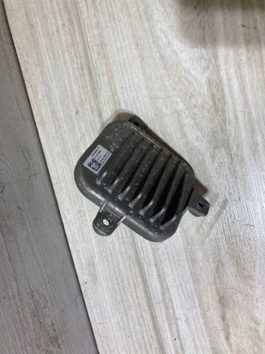 Módulo farol direito BMW OE 81060804 para X2 F39 image 2