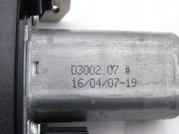 MERCEDES S-KLASA W221 05-13 BAGAGELOCK 2217500085 image 6