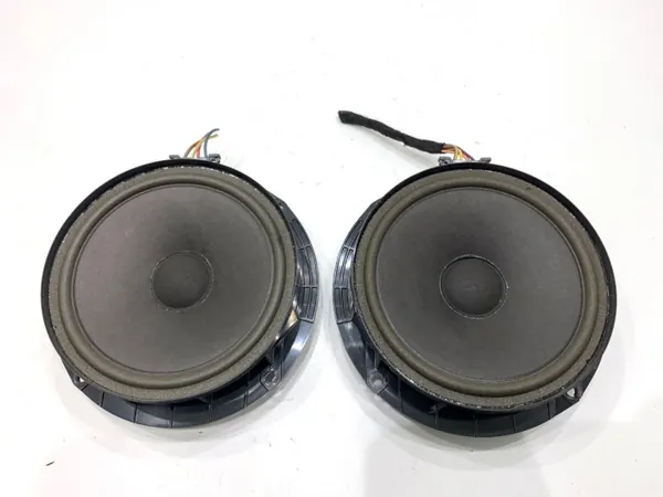 Altavoces OEM 3C8035454A para VW Passat B7 Sedán image 4