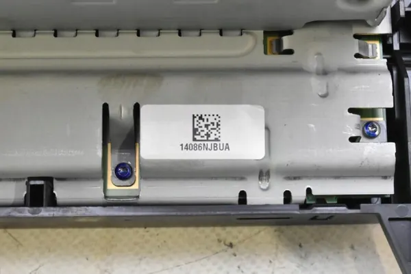 Radio Media OEM 05091377AE pour Jeep Cherokee image 9