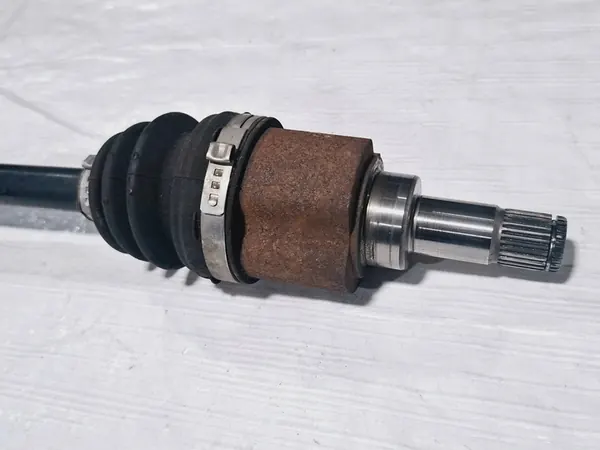 Fram vänster kort axel VW UP! 1.0 MPI 2011-2015 1S0407761B image 4