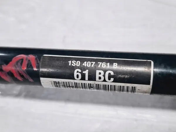 Fram vänster kort axel VW UP! 1.0 MPI 2011-2015 1S0407761B image 6