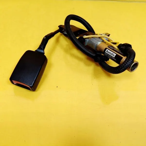 Turvavyön lukko OEM DRC100810 etu oikea Ford Puma image 2