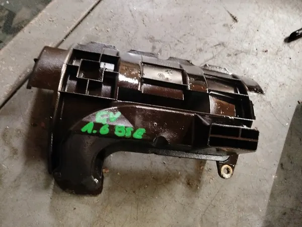 Oljevågsskydd AUDI A3 8P VW A4 B5 B6 A6 C5 1.8T 1.6 MPI image 2