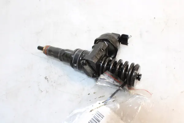 Inyector OEM 0414720216 para Audi A4 B6 1.9TDI image 4
