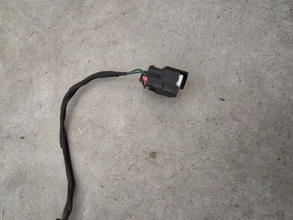 Prise OEM CH1524-WO pour Feu de Contour Dodge image 2