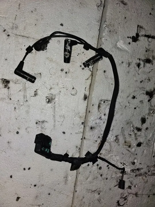 BMW Hehkutulppakaapeli OEM 758039704G - Käytetty image 2