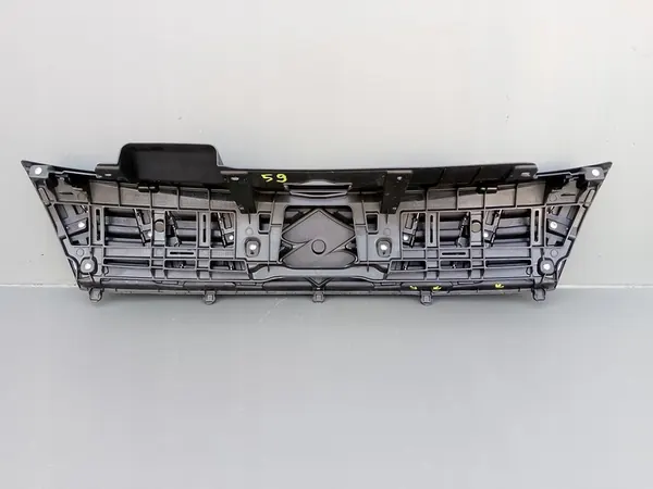 Suzuki Vitara III Front Grill 2018- OEM 72121-86R0 image 6
