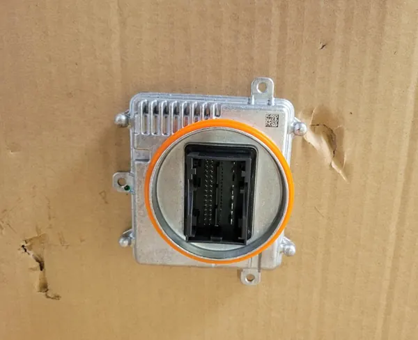 OEM 992941571AG LED-convertermodule voor VW Tiguan image 2