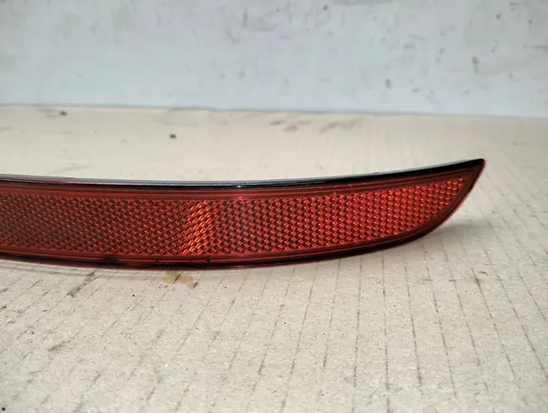 Heijastinvalo VW Touran 07-10 Edessä VAG 1T0945106A image 4