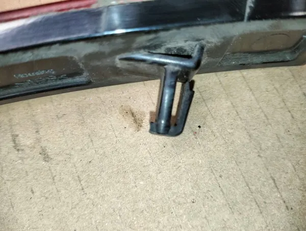 Heijastinvalo VW Touran 07-10 Edessä VAG 1T0945106A image 8