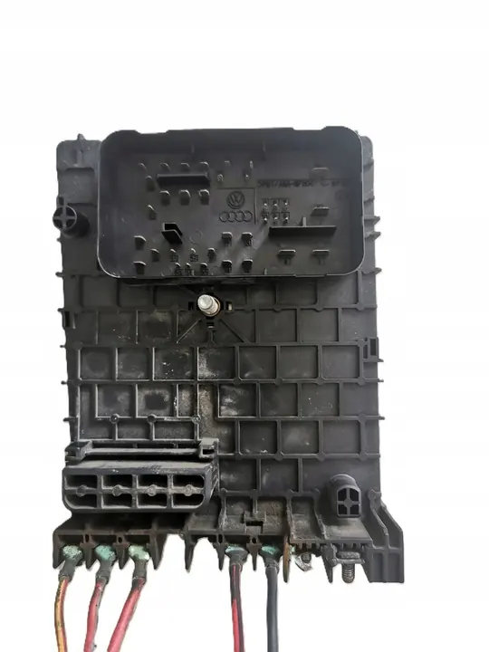 Caixa de Fusíveis Volkswagen Passat B6 Original 3C0937125 image 3