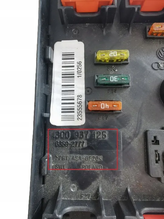 Caixa de Fusíveis Volkswagen Passat B6 Original 3C0937125 image 6