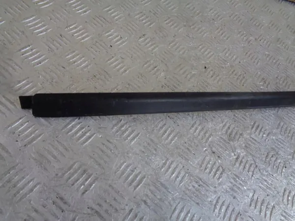 OEM 9680623980 Framruta List Höger Peugeot 308 image 3