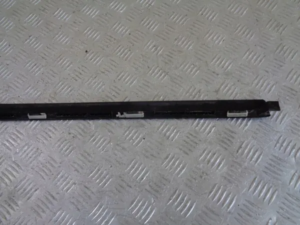 OEM 9680623980 Framruta List Höger Peugeot 308 image 6