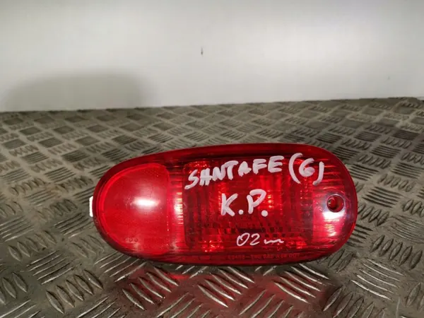 Luz trasera parachoques Hyundai Santa Fe usado OEM FOB10440 image 2