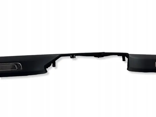 OEM 3G8853372 Etu oikea kynnyssuojus image 3