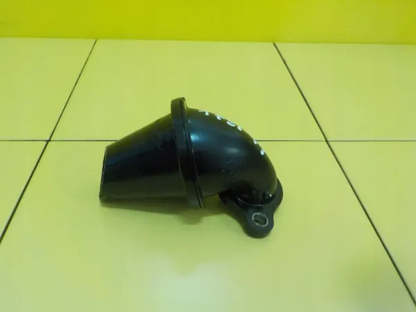 Jaguar Ölabscheider OEM G4D3-6617-AA Gebraucht image 2