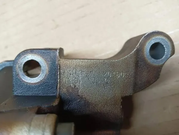 Olje Pump VW Golf VI Skoda Audi 1.4 TSI 03C115105Q image 3