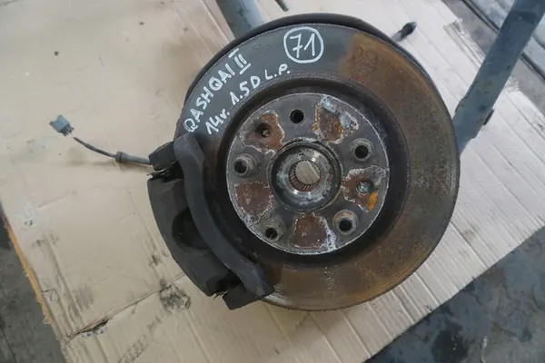 Nissan Qashqai II J11 Left McPherson 1.5DCI 2013-2017 image 3