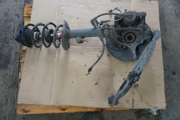 Nissan Qashqai II J11 Left McPherson 1.5DCI 2013-2017 image 7