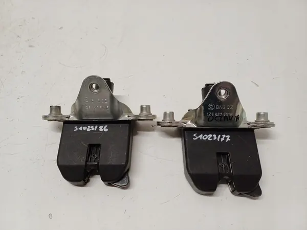 Bakluckslås SKODA OCTAVIA 2 II HB 1Z5827501E image 2