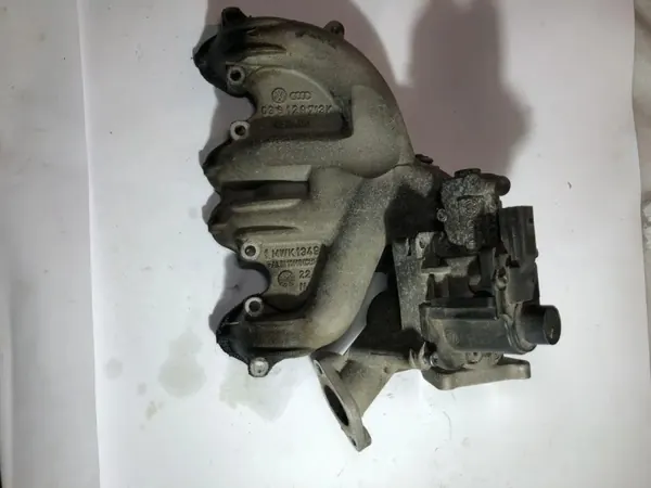 Collecteur admission VW PASSAT B6 03G128713 image 2