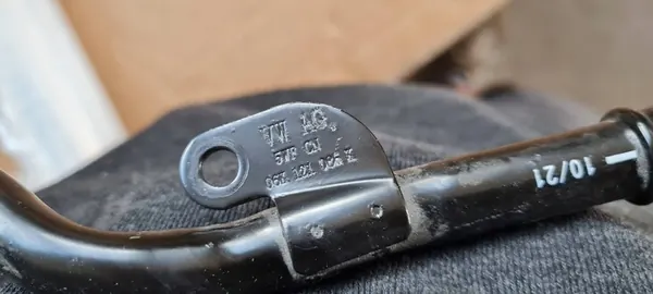 Q3 83A Vesiputki 2.0 TFSI Audi VW 06K121085K image 5