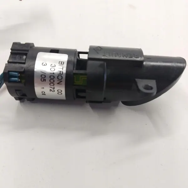 Sensor de Temperatura Interna RENAULT MODUS 1.4 16v OEM 30100072 image 5