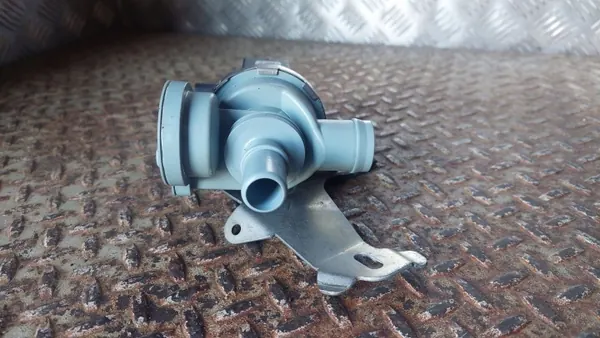 Mercedes-Benz A W177 tankontluchtingsventiel OEM A2474703602 image 4
